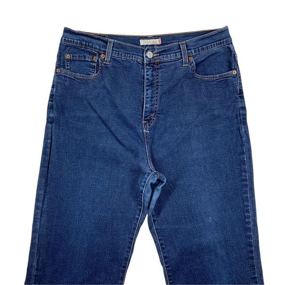 Levi's Women's 512 Perfectly Slimming Boot Cut Jeans - Picture 3 of 10